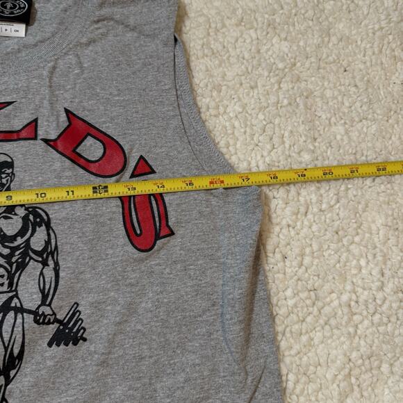 Vintage Gold’s Muscle Tee Size Small Sleeveless Tank Grey SoCal Gym Train - Picture 4 of 5